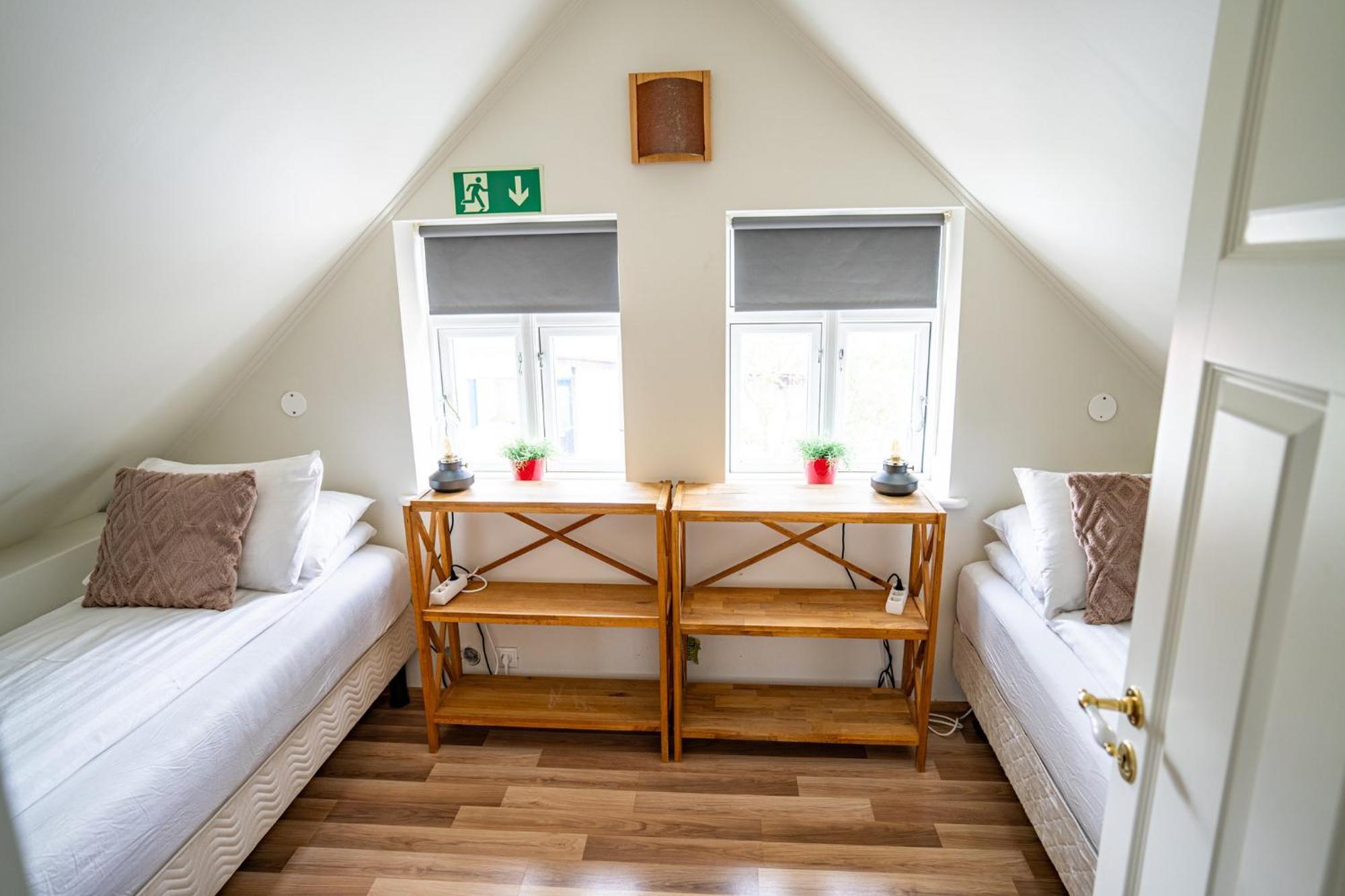 Guesthouse Lyngholt Thorshofn Ngoại thất bức ảnh